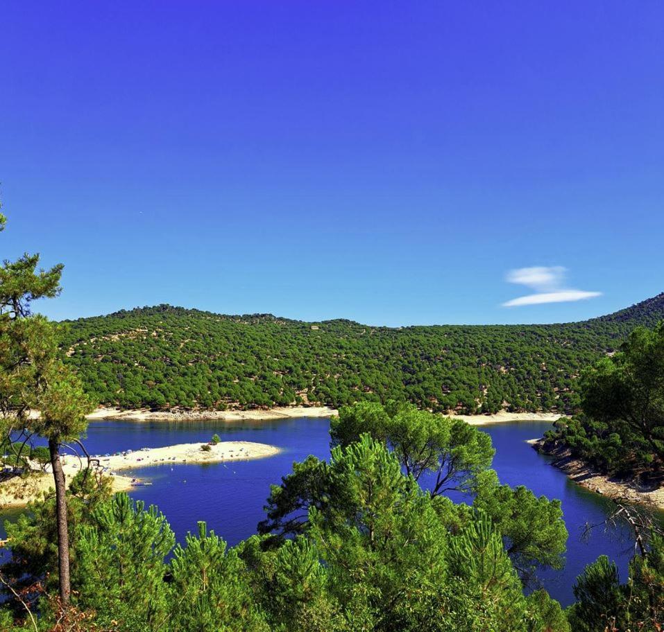 فيلا Tu Casita En El Pantano De San Juan San Martín de Valdeiglesias المظهر الخارجي الصورة